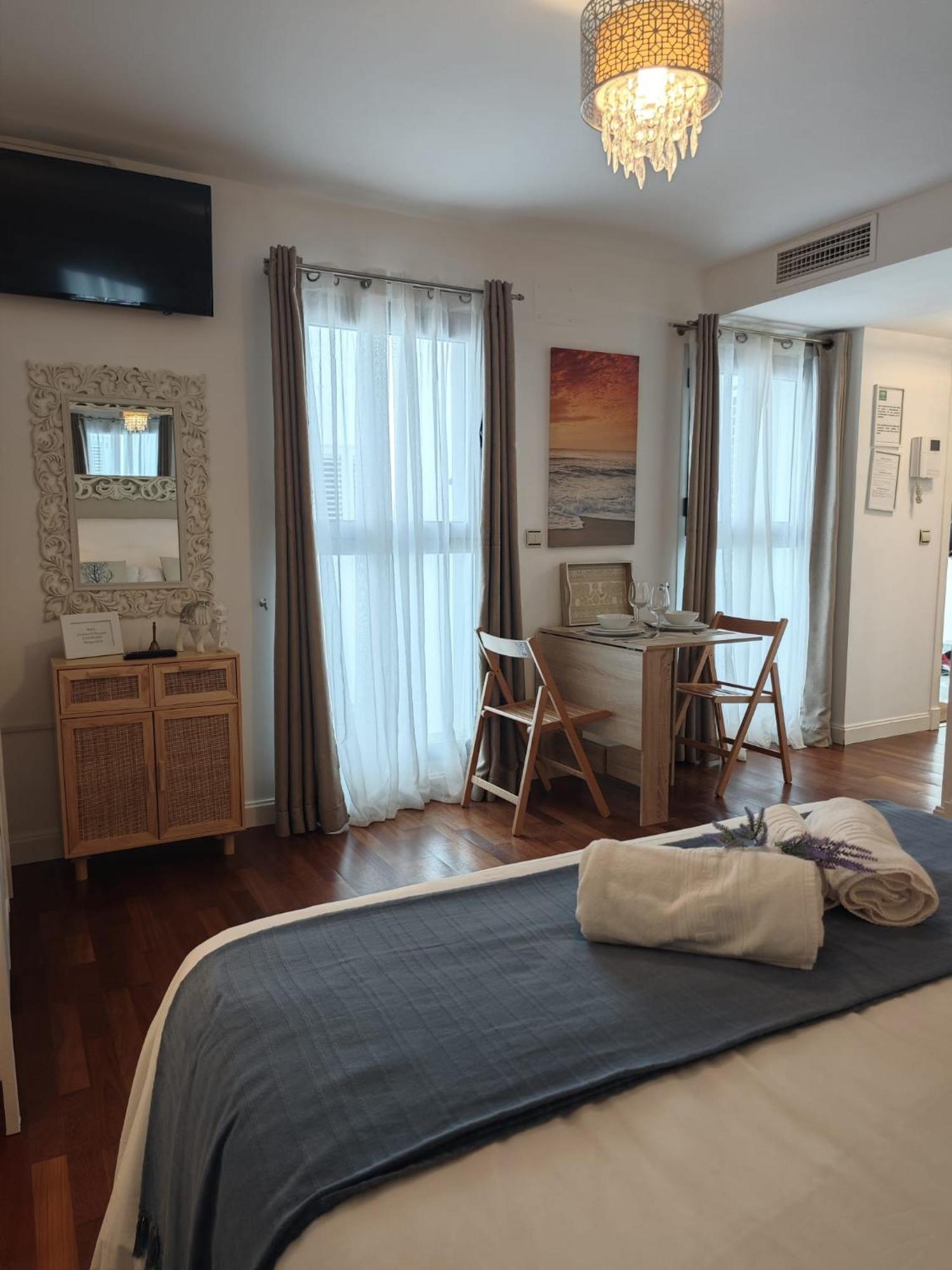 El Estudio Del Marques Little Apartments カディス エクステリア 写真